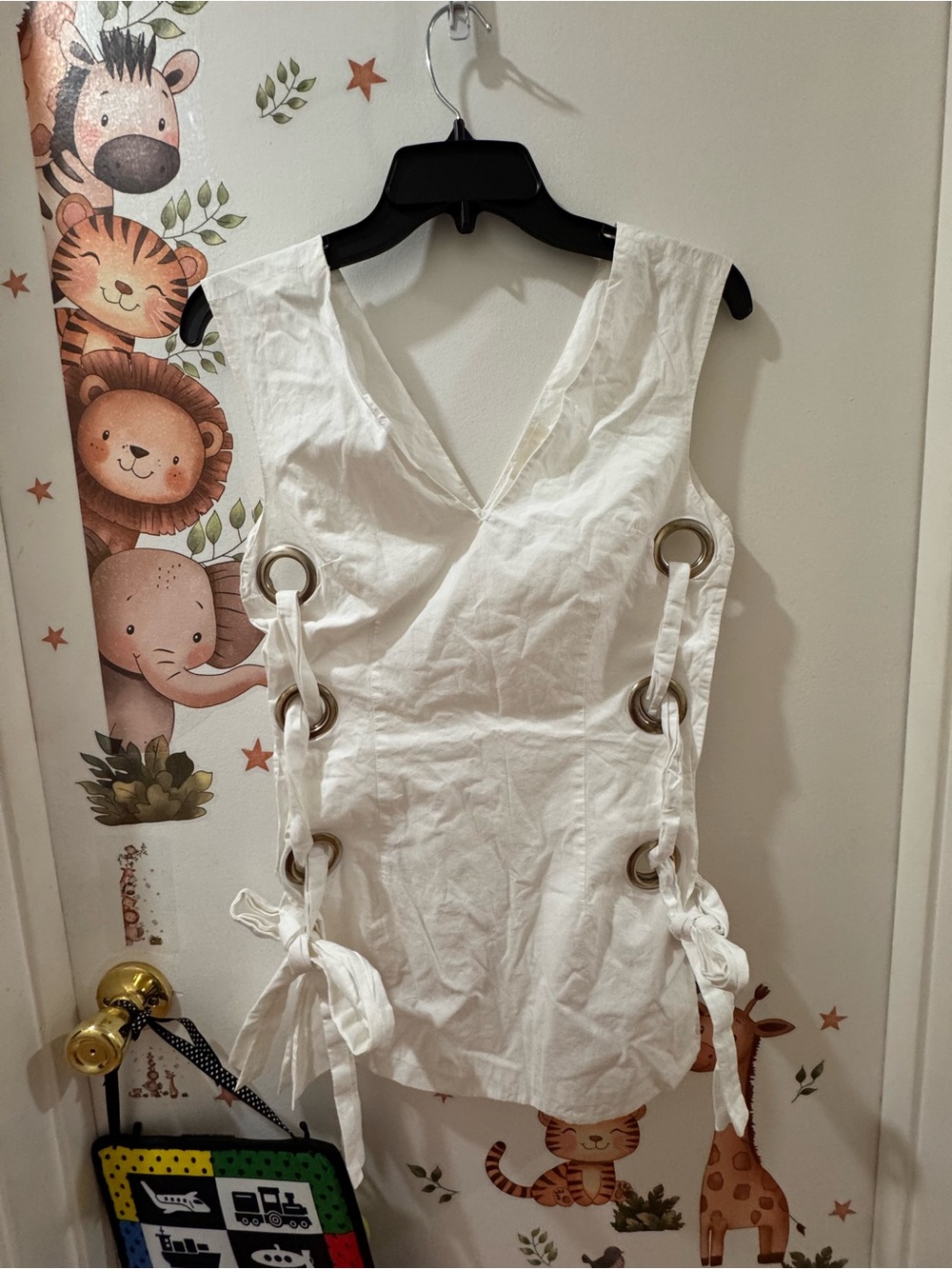 H&M White Sleeveless Lace-Up Side Grommet Top - Unbranded